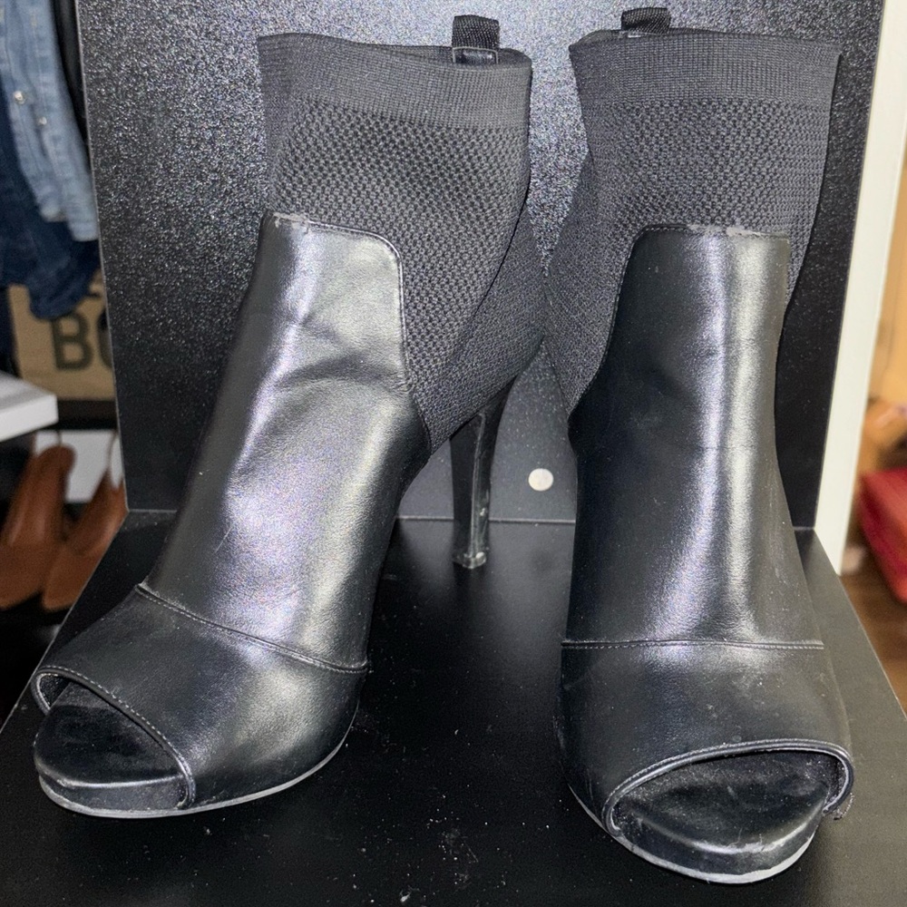 Simply Vera Wang Peep Toe Bootie Heels